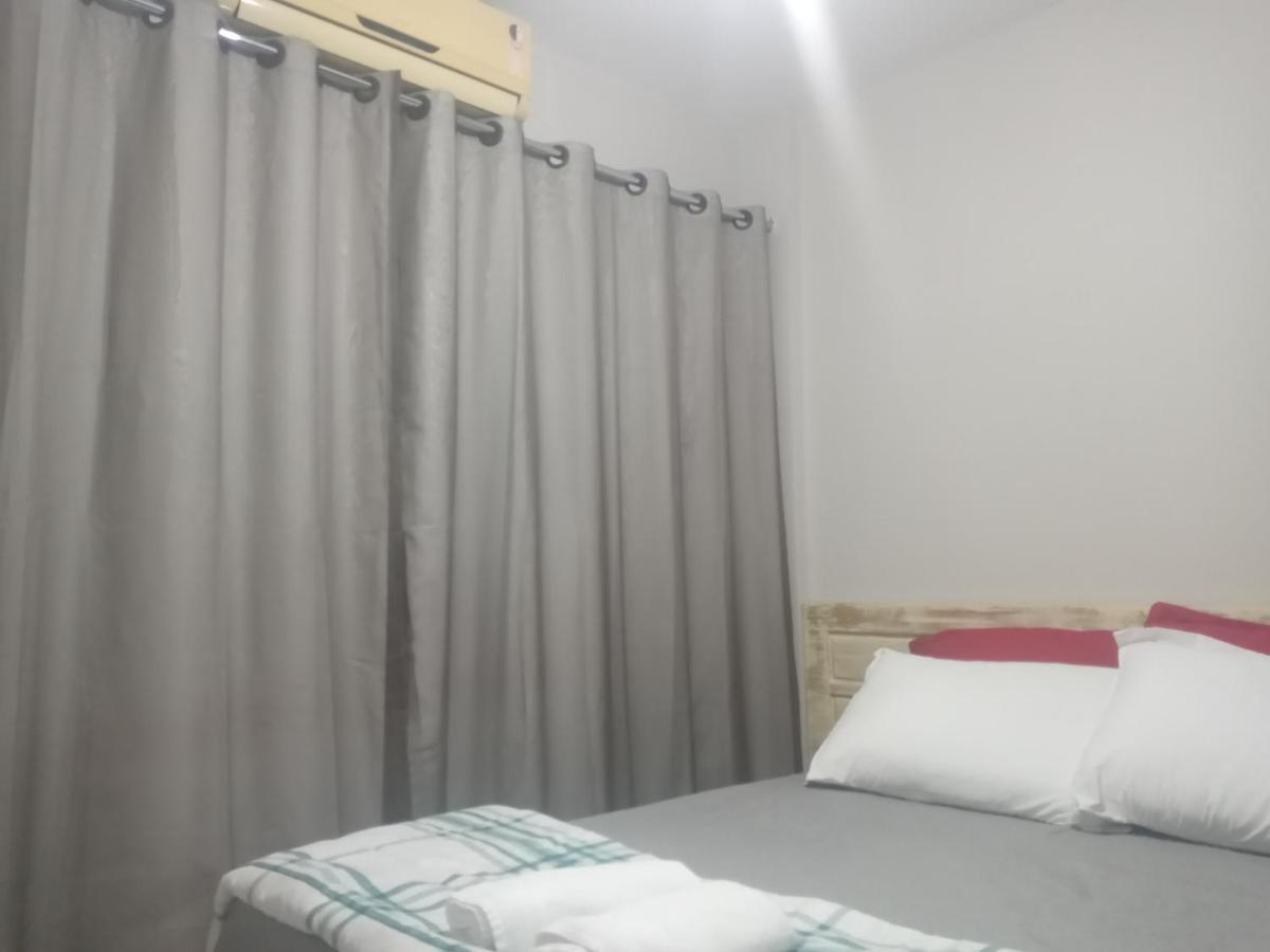 Elegante Apartamento No Centro De Curitiba Exterior foto